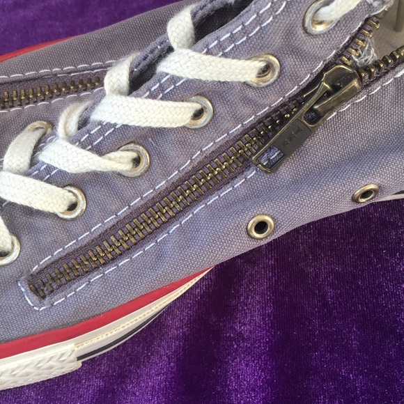 UNISEX Converse All Star Zippered Sneakers (Men’s’ 5,Ladies’ 7) - Picture 5 of 10